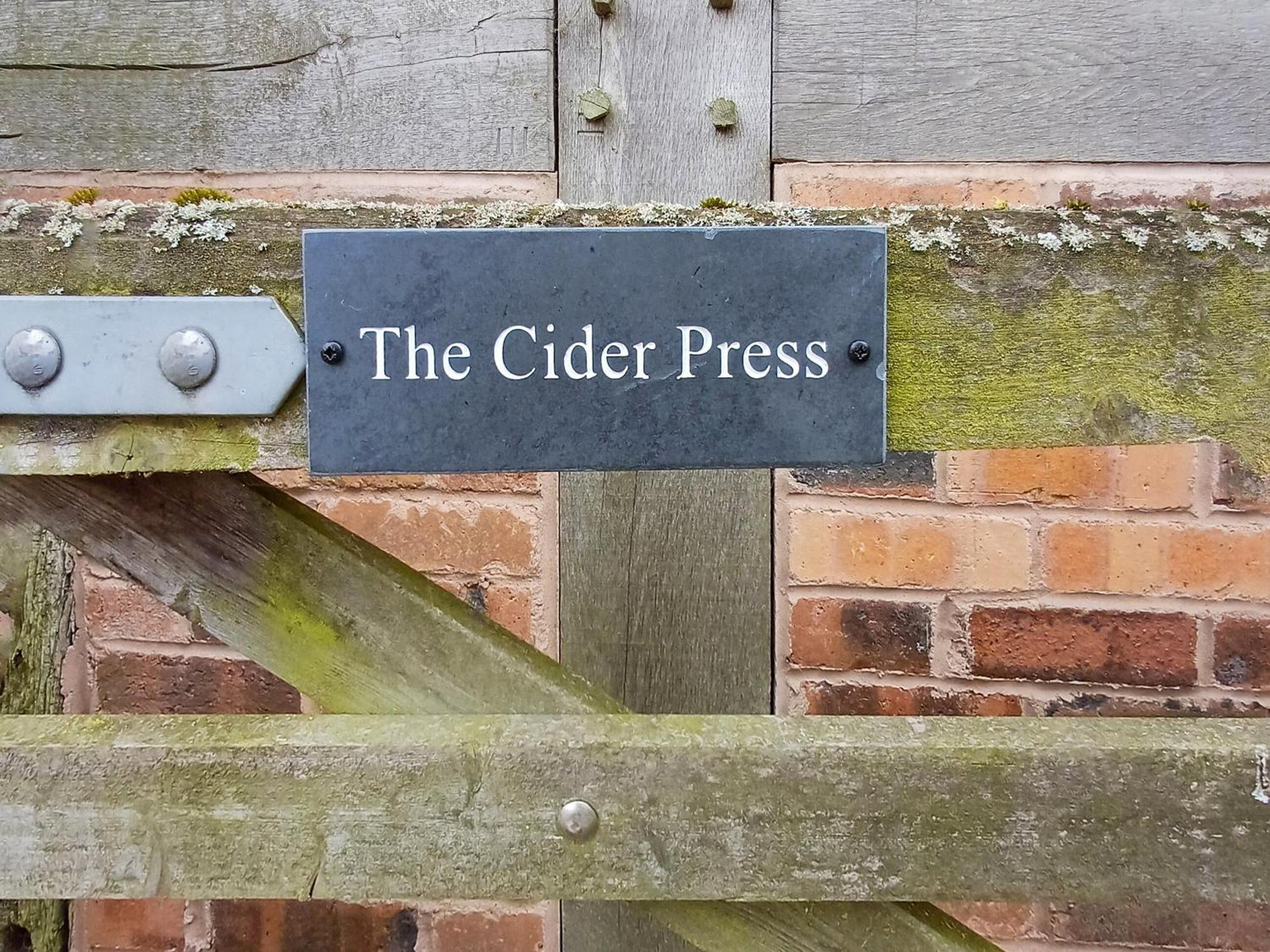 The Cider Press Villa Welland Bagian luar foto